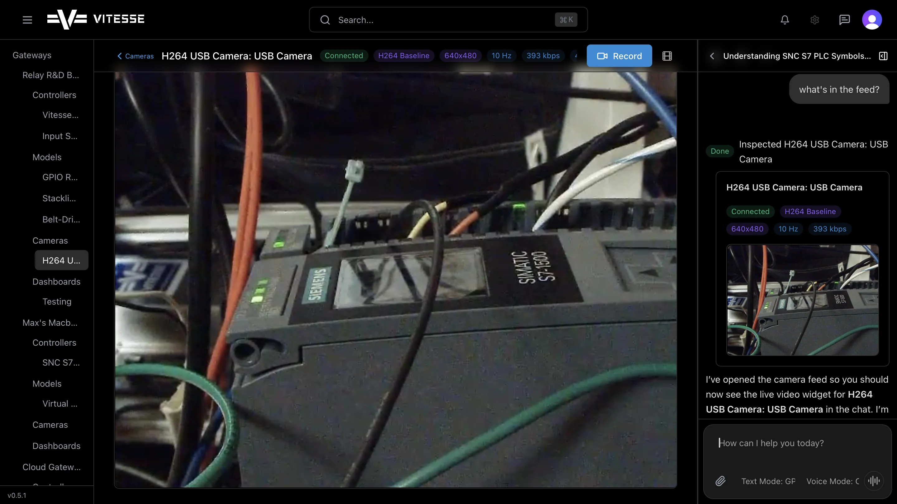 Vitesse AI analyzing a Siemens SIMATIC S7-1500 through a live USB camera feed